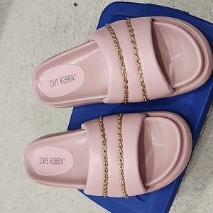 Brand new platform pink slides w gold chain embellishments